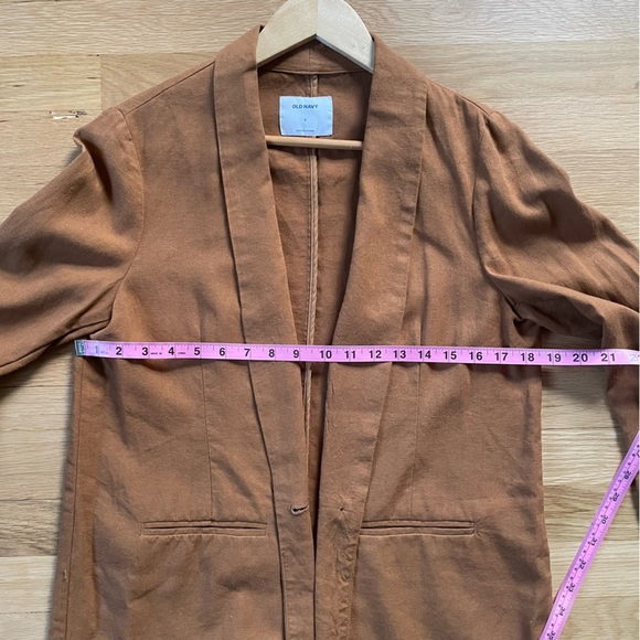 Old Navy Linen-Blend Relaxed Blazer - Picture 8 of 11